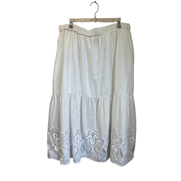 Talbots Plus Size 1X White Eyelet Midi Skirt Cotton Cottagecore Pockets - Picture 2 of 9